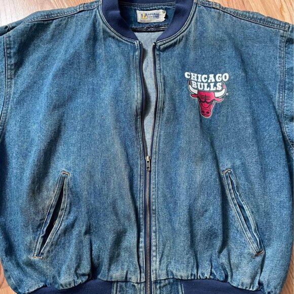 Vintage 1993 Chicago Bulls Zip Up Jean Jacket By Locker Line Sports Size Large - Picture 4 of 6